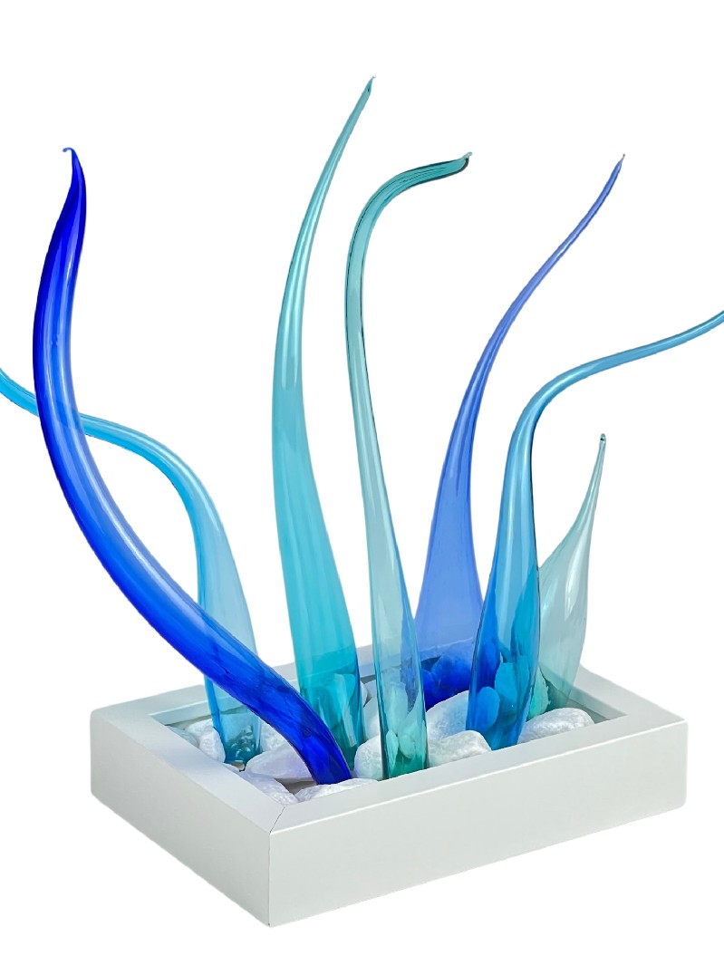 Skulptur aus wellenfoermigen Glas handgemacht von der colorano Glas-Schmuck-Manufaktur
